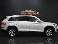 Usado Skoda Kodiaq Ambition 150 CV (110 kW) 2022 Blanco SUV