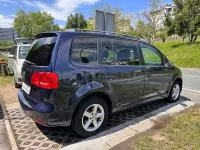 Usado VW Touran Edition 105 CV (77 kW) 2013 Azul Monovolumen