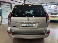 Usado Toyota Land Cruiser 173 CV (127 kW) 2008 Gris / plata SUV