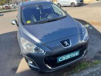 Usado Peugeot 3008 Active 112 CV (82 kW) 2011 Gris Familiar