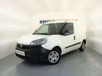 Usado Fiat Doblò 95 CV (69 kW) 2021 Blanco Monovolumen