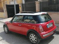 Usado Mini ONE 90 CV (66 kW) 2004 Rojo Utilitario