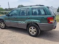 Usado Jeep Grand Cherokee Laredo 140 CV (102 kW) 1999 Verde SUV