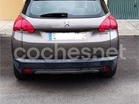 Usado Peugeot 2008 Active 120 CV (88 kW) 2014 Beige SUV