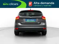 Używany Ford Focus Titanium 125 KM (91 kW) 2017 Szary Sedan/Limuzyna
