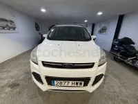 Usado Ford Kuga Titanium 150 CV (110 kW) 2014 Blanco SUV