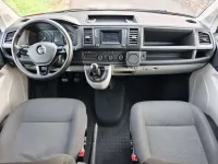 Usado VW Caravelle Comfortline 114 CV (83 kW) 2016 Rojo Van