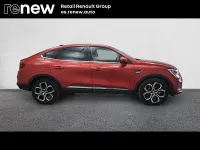 Usado Renault Arkana Zen 140 CV (102 kW) 2022 Rojo SUV