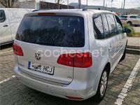 Usado VW Touran Advance 105 CV (77 kW) 2012 Gris / plata Monovolumen