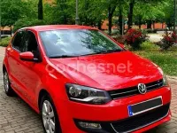 Begagnad VW Polo Advance 90 HK (66 kW) 2014 Röd Sedan