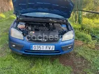 Usado Ford Focus Trend 100 CV (73 kW) 2007 Azul Berlina