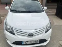 Usado Toyota Avensis Advance 124 CV (91 kW) 2014 Blanco Berlina
