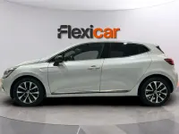 Usado Renault Clio V Techno 90 CV (66 kW) 2023 Gris Berlina