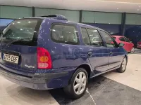 Usado Renault Mégane GrandTour Privilege 80 CV (58 kW) 2001 Azul Familiar