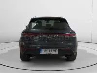 Usado Porsche Macan 265 CV (194 kW) 2021 Gris / plata SUV