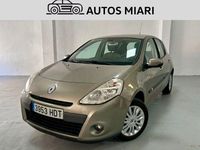 Usado Renault Clio II Expression 75 CV (55 kW) 2011 Beige Berlina