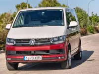 Usado VW Caravelle Trendline 150 CV (110 kW) 2017 Rojo Van