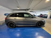 Usado Mercedes B200 150 CV (110 kW) 2021 Gris / plata Utilitario