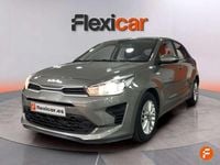Usado Kia Rio 84 CV (61 kW) 2022 Gris Utilitario