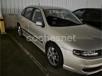 Usado Seat Leon Sport 105 CV (77 kW) 2002 Beige Utilitario