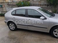 Usado Seat Leon Stella 105 CV (77 kW) 2004 Gris / plata Utilitario