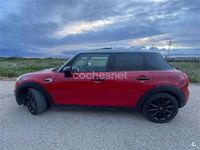 Usado Mini ONE 102 CV (75 kW) 2019 Rojo Utilitario