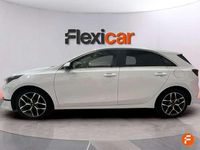 Usado Kia Ceed 120 CV (88 kW) 2022 Blanco Utilitario