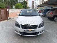 Usado Skoda Fabia Ambition 70 CV (51 kW) 2014 Blanco Familiar