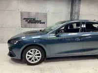 Usado Seat Leon Style 115 CV (84 kW) 2022 Gris / plata Berlina