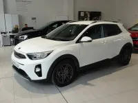 Usado Kia Stonic 120 CV (88 kW) 2020 Blanco SUV