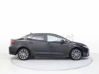 Usado Toyota Corolla Style 122 CV (89 kW) 2021 Negro Berlina