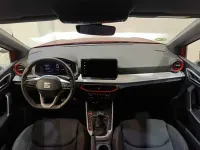 Usado Seat Arona FR 116 CV (85 kW) 2024 Rojo SUV