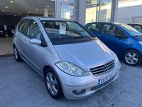 Usado Mercedes A200 Avantgarde 140 CV (102 kW) 2005 Gris / plata Monovolumen