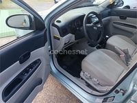 Usado Hyundai Accent 97 CV (71 kW) 2006 Blanco Berlina