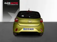 Usado Hyundai i10 63 CV (46 kW) 2024 Verde Utilitario