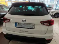 Usado Seat Arona Style 116 CV (85 kW) 2025 Blanco/negro SUV