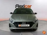 Usado Hyundai i20 100 CV (73 kW) 2022 Gris Utilitario