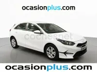 Usado Kia Ceed 136 CV (100 kW) 2023 Blanco Utilitario