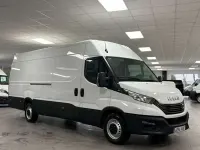 Usado Iveco Daily 160 CV (117 kW) 2023 Blanco Van