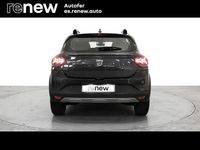 Usado Dacia Sandero Comfort 91 CV (66 kW) 2021 Gris Berlina