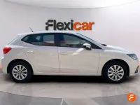 Usado Seat Ibiza Style 110 CV (80 kW) 2019 Blanco Utilitario