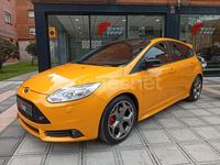 Usado Ford Focus ST 250 CV (183 kW) 2012 Naranja Berlina