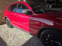 Usado Alfa Romeo Stelvio 180 CV (132 kW) 2017 Rojo SUV