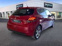 Usado Peugeot 208 Active 110 CV (80 kW) 2016 Rojo Utilitario