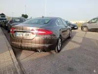 Usado Jaguar XF Premium Luxury 190 CV (139 kW) 2014 Beige Berlina