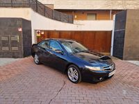 Usado Honda Accord Executive 140 CV (102 kW) 2008 Violeta / lila Berlina