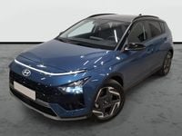 Usado Hyundai Bayon Blackline 100 CV (73 kW) 2025 Azul vibrant (techo negro) SUV