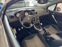 Usado Peugeot 308 Sport 140 CV (102 kW) 2008 Gris / plata Descapotable