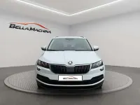 Usado Skoda Karoq Ambition 150 CV (110 kW) 2022 Blanco SUV