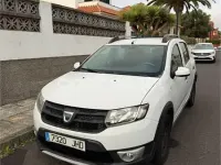 Usado Dacia Sandero Stepway 90 CV (66 kW) 2015 Blanco Berlina